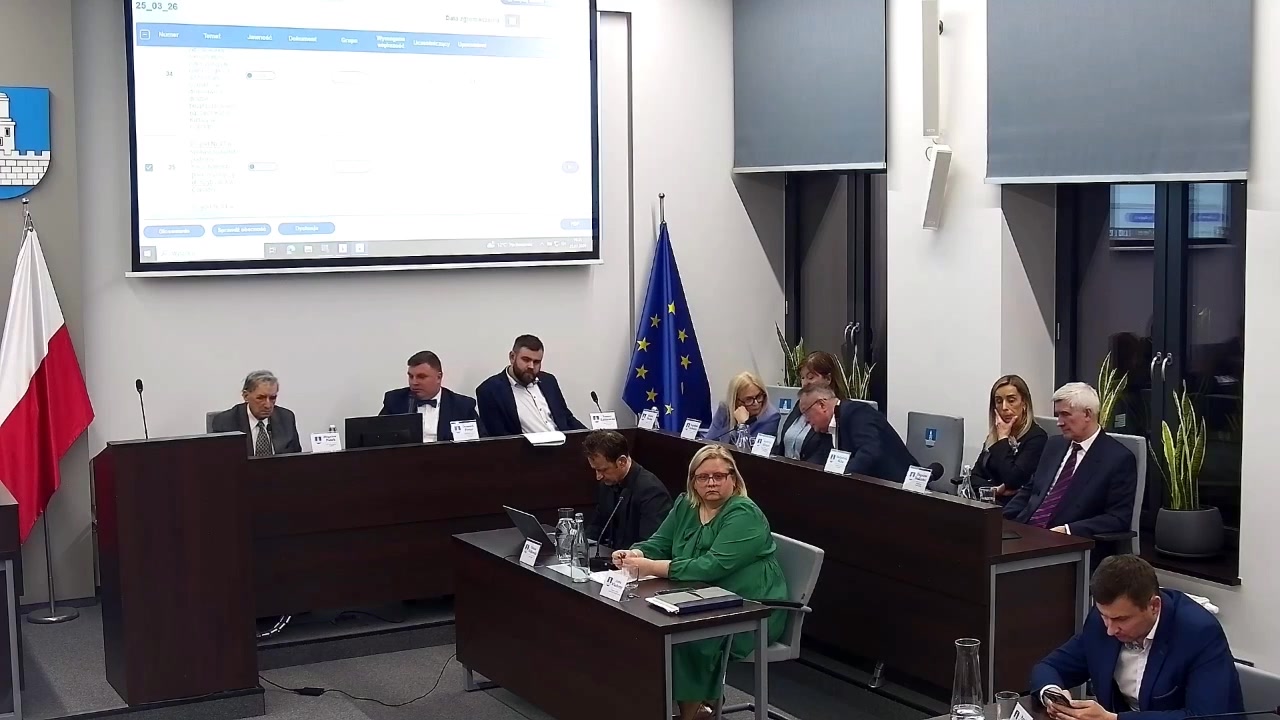 Dlatego pokazujemy Państwu pełniejszy materiał - wycinek uchwały, fragmenty rozmów na jej tem…
